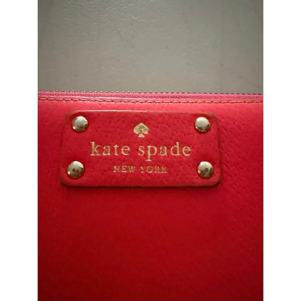 Kate Spade New York Pink Leather Zip Around Continental Wallet